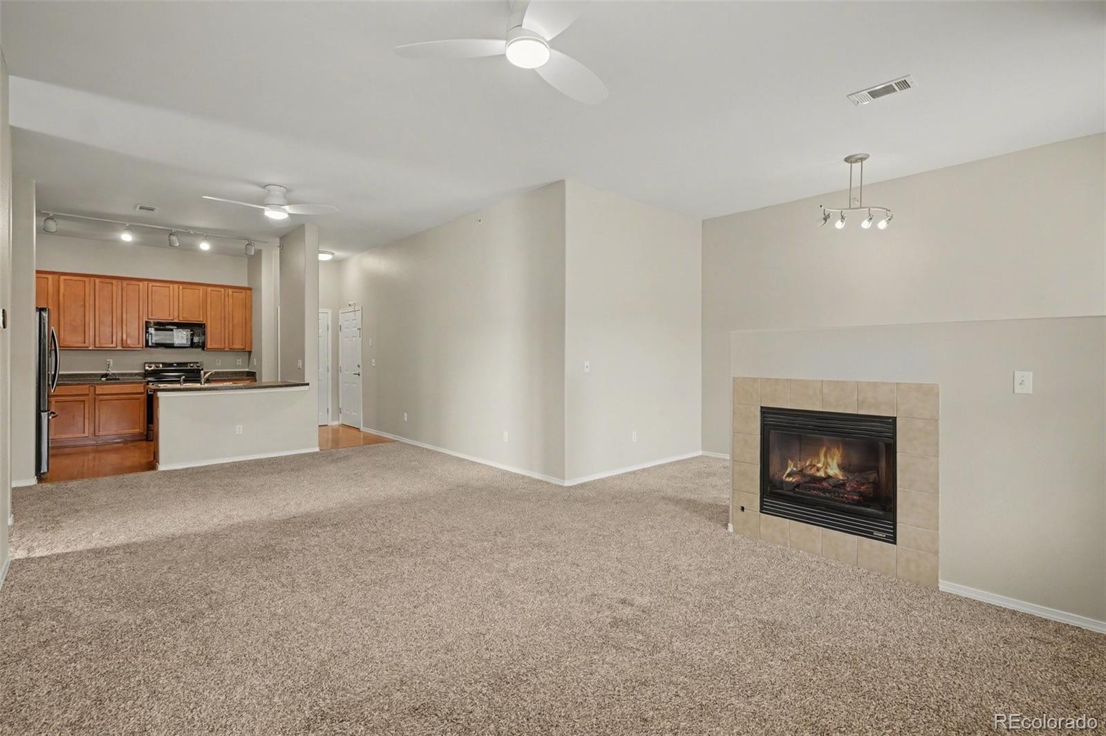 MLS Image #3 for 8467  canyon rim circle 302,englewood, Colorado