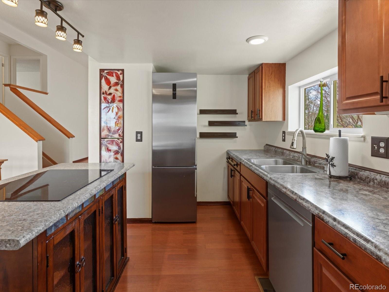 MLS Image #5 for 12970  hazel drive,broomfield, Colorado