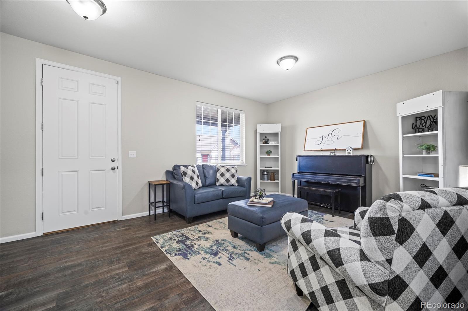 MLS Image #3 for 11195  cinch way,parker, Colorado