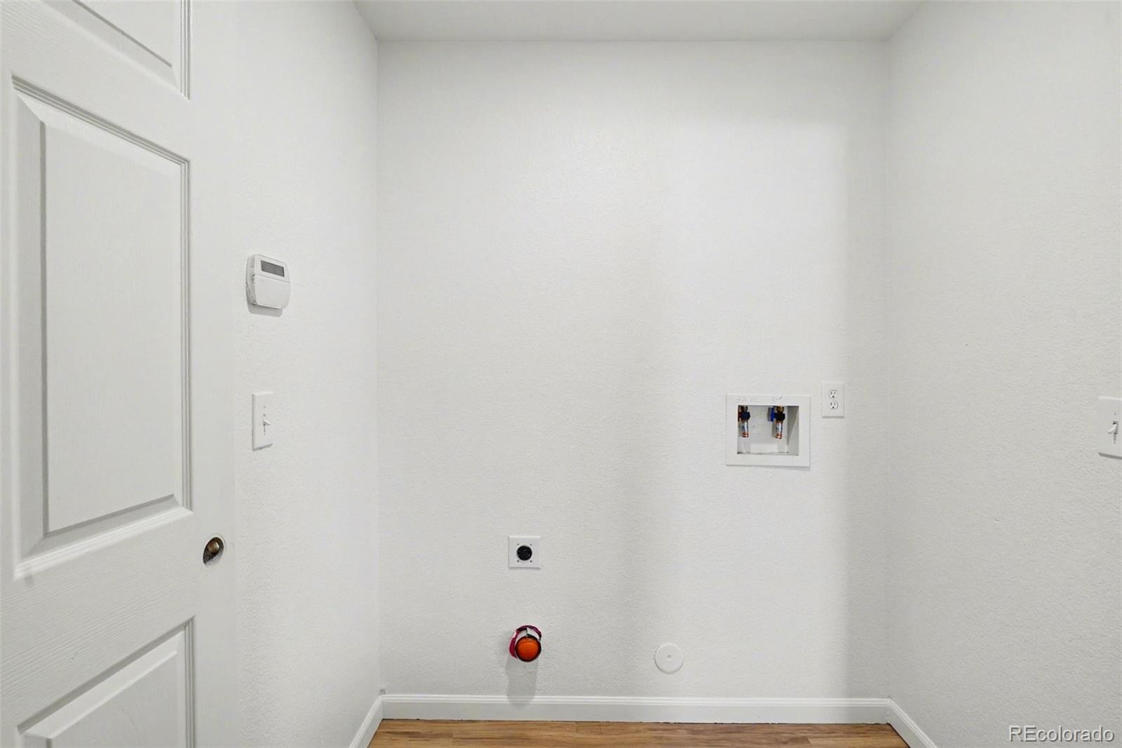 MLS Image #19 for 5559  gibraltar street,denver, Colorado