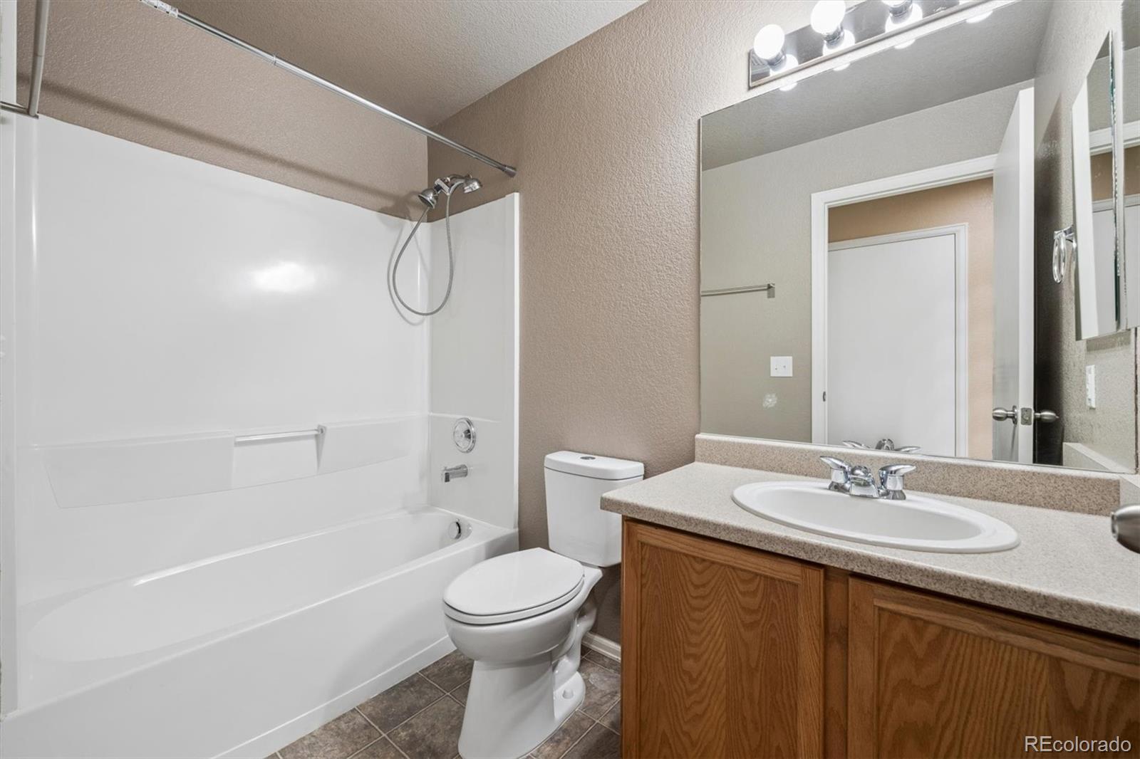 MLS Image #14 for 11323  jersey way,thornton, Colorado