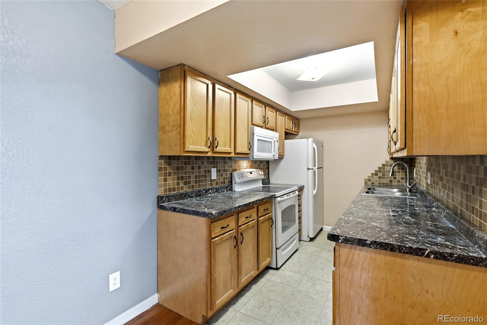 MLS Image #7 for 8330  zuni street 105,denver, Colorado