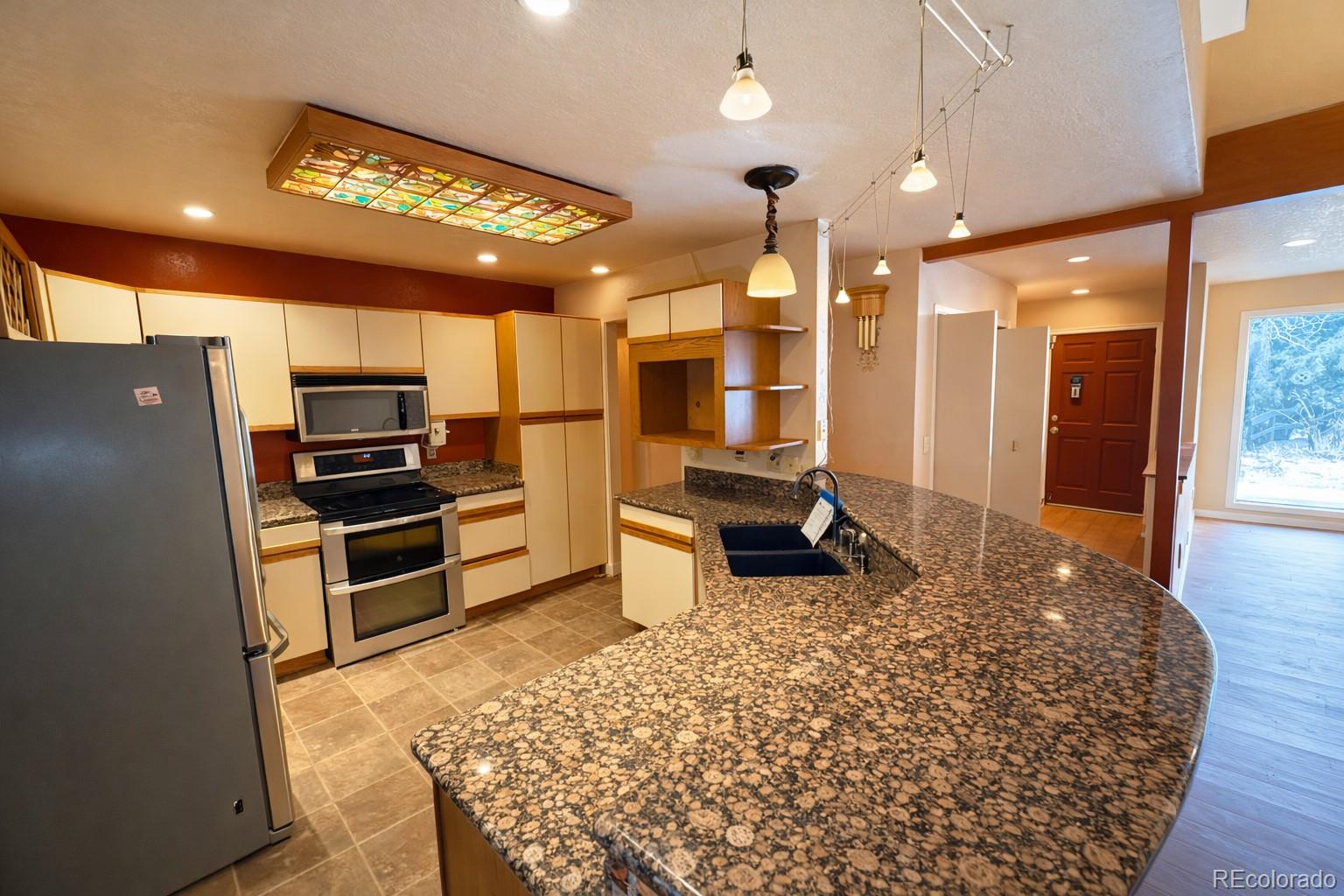 MLS Image #10 for 663  aspen road,golden, Colorado