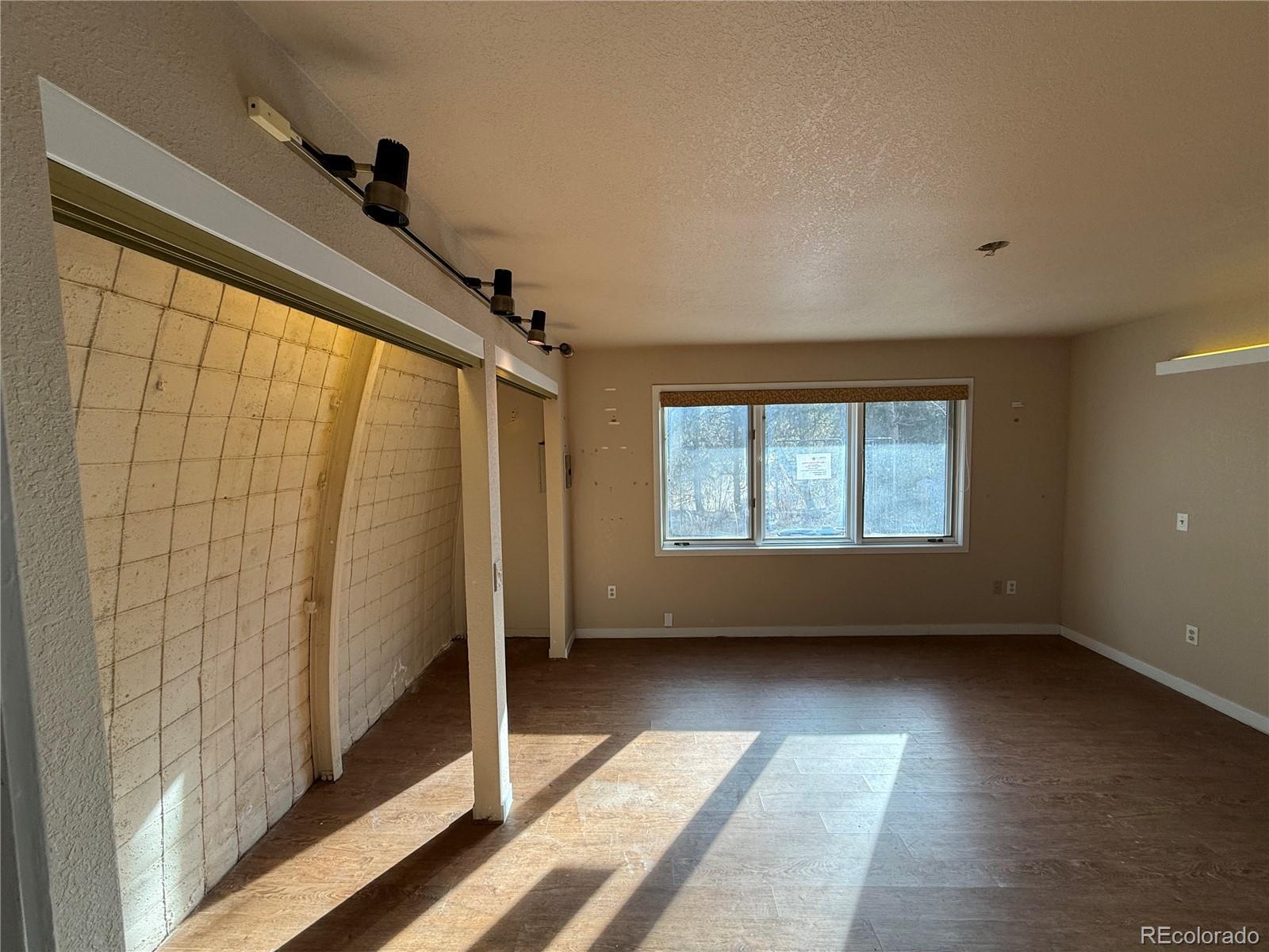 MLS Image #15 for 663  aspen road,golden, Colorado