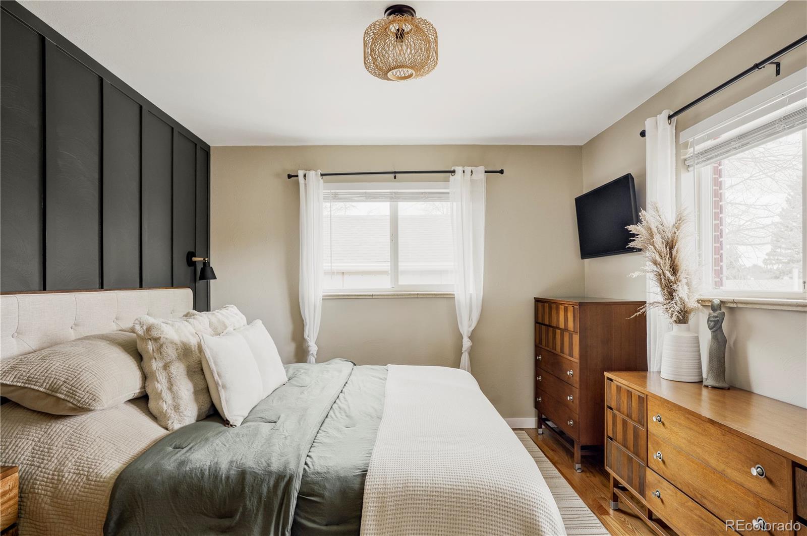 MLS Image #18 for 5331 s hickory street,littleton, Colorado
