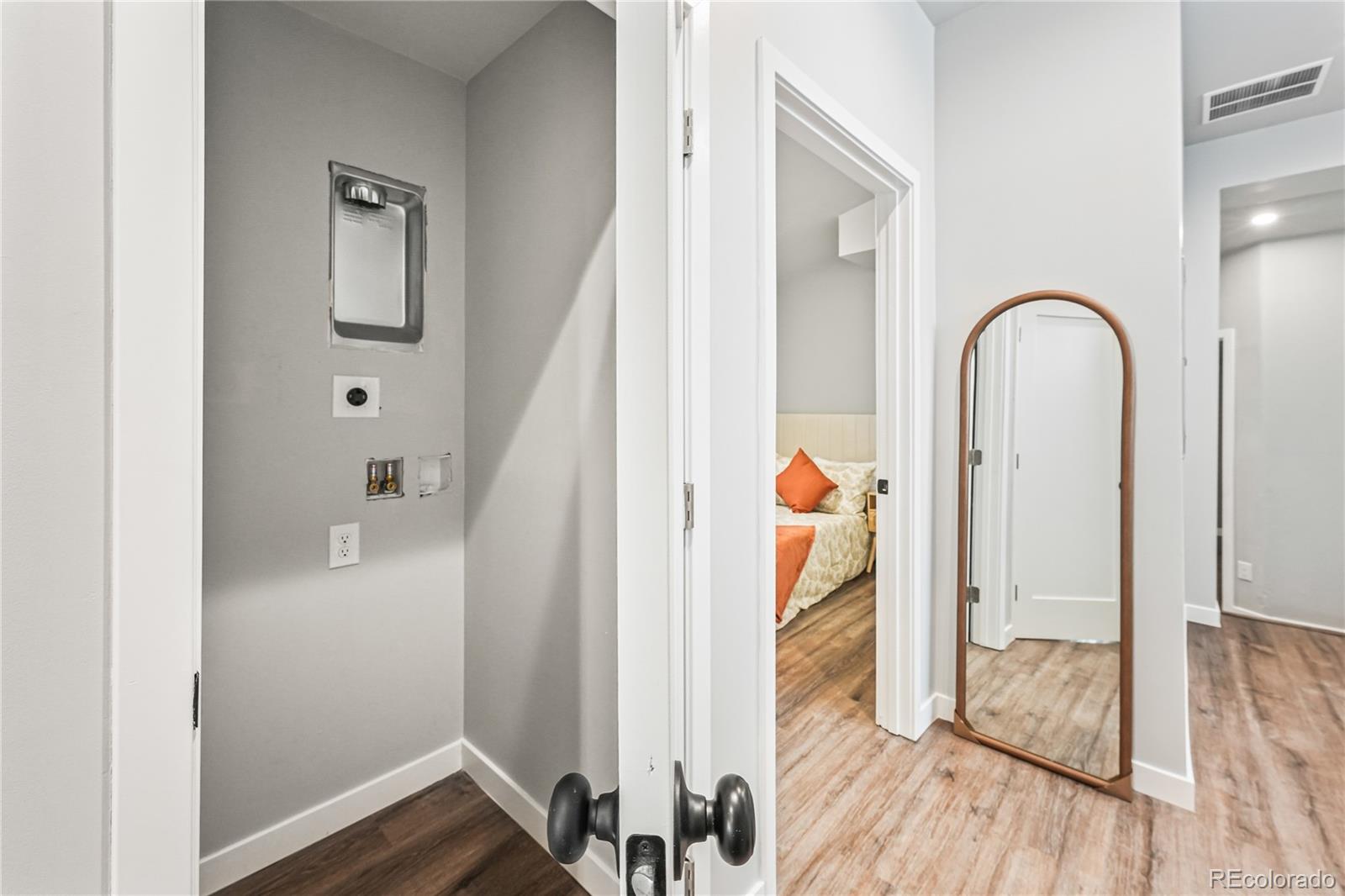 MLS Image #14 for 2949  glenarm place,denver, Colorado
