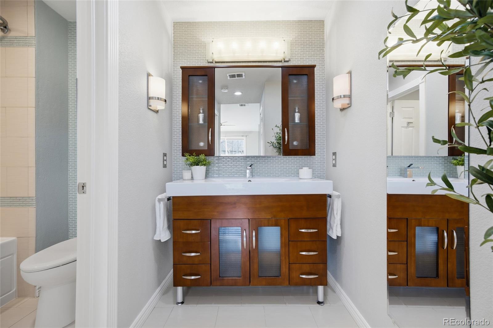 MLS Image #14 for 4385 s balsam street 8-202,denver, Colorado