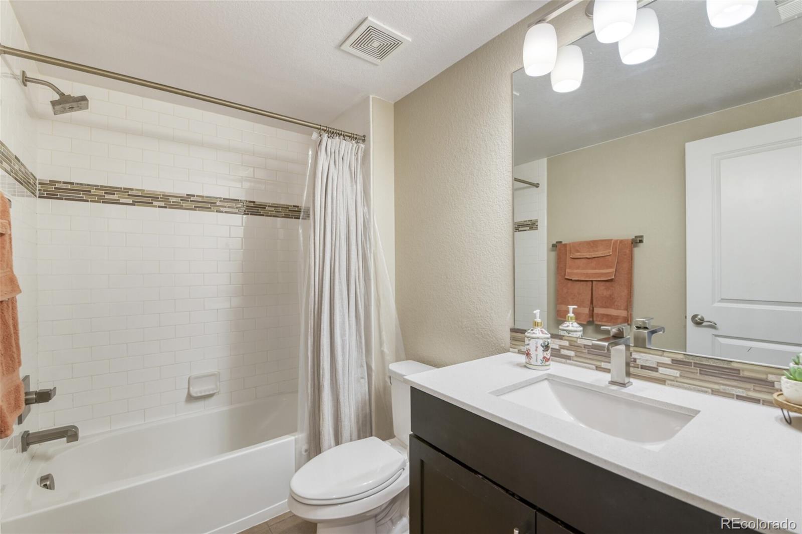 MLS Image #18 for 15691  village circle,commerce city, Colorado