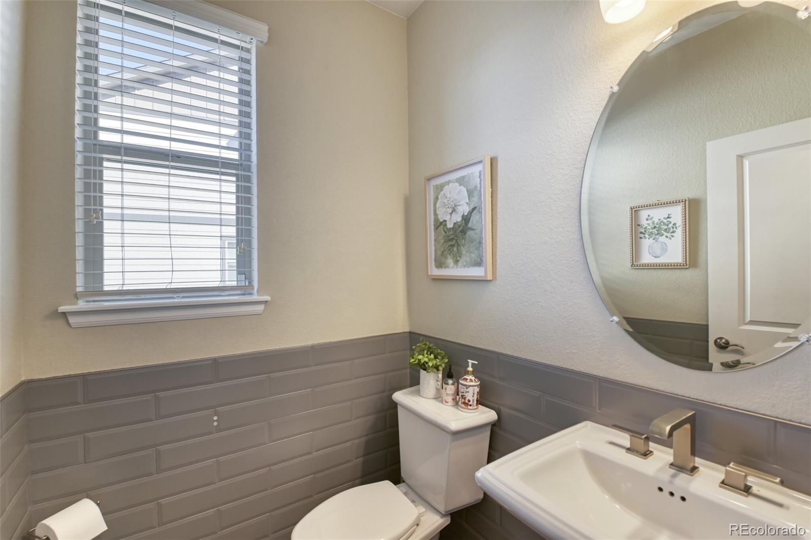 MLS Image #19 for 15691  village circle,commerce city, Colorado