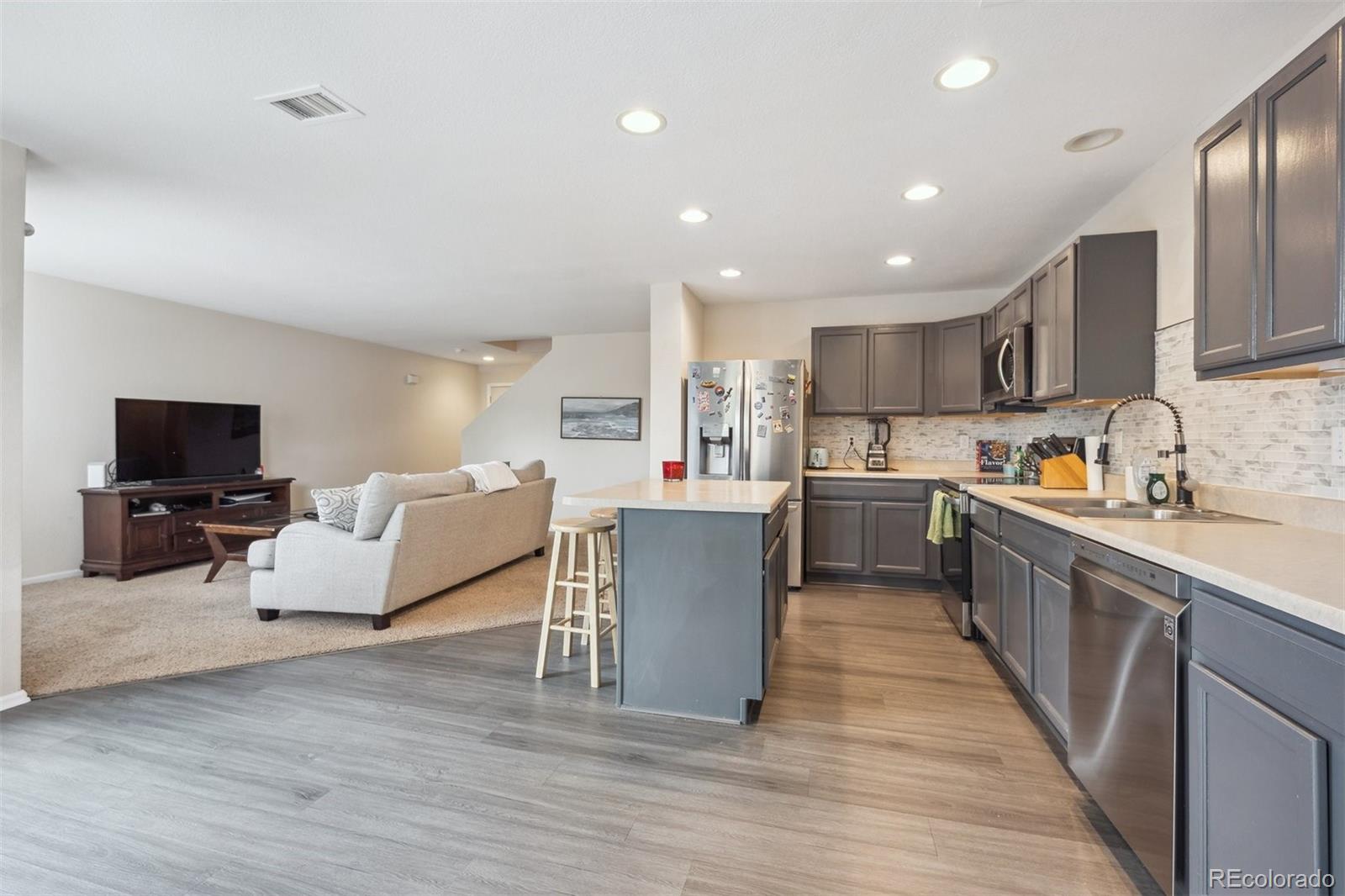 MLS Image #10 for 9316  harrison street,thornton, Colorado