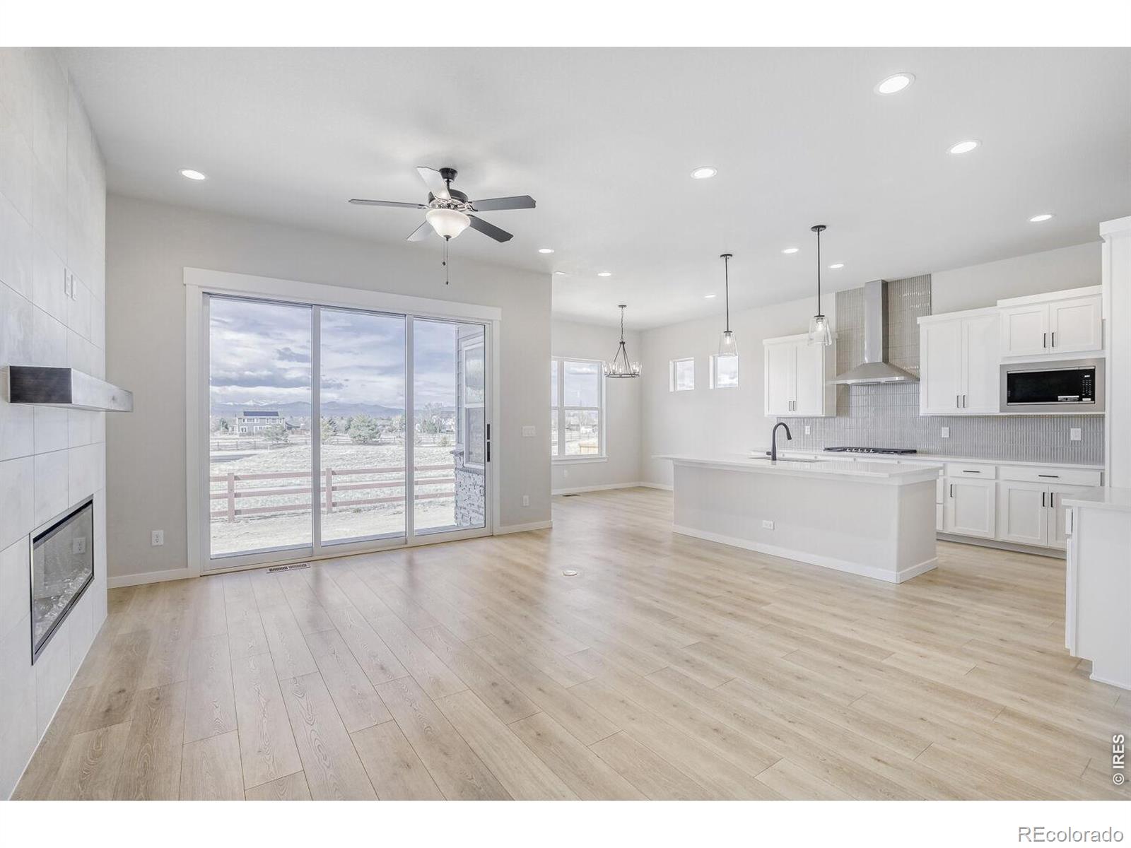 MLS Image #3 for 2064  dusk court,windsor, Colorado