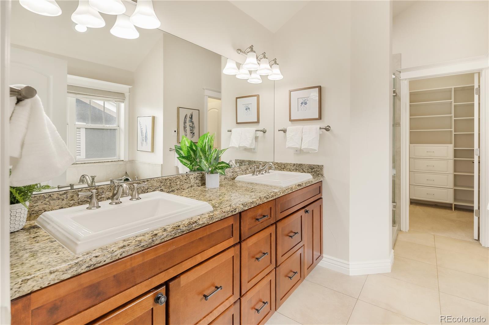 MLS Image #17 for 260 s humboldt street,denver, Colorado