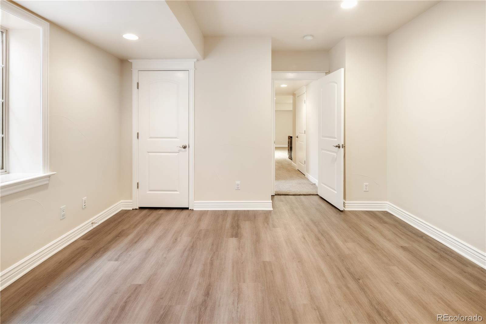 MLS Image #31 for 260 s humboldt street,denver, Colorado