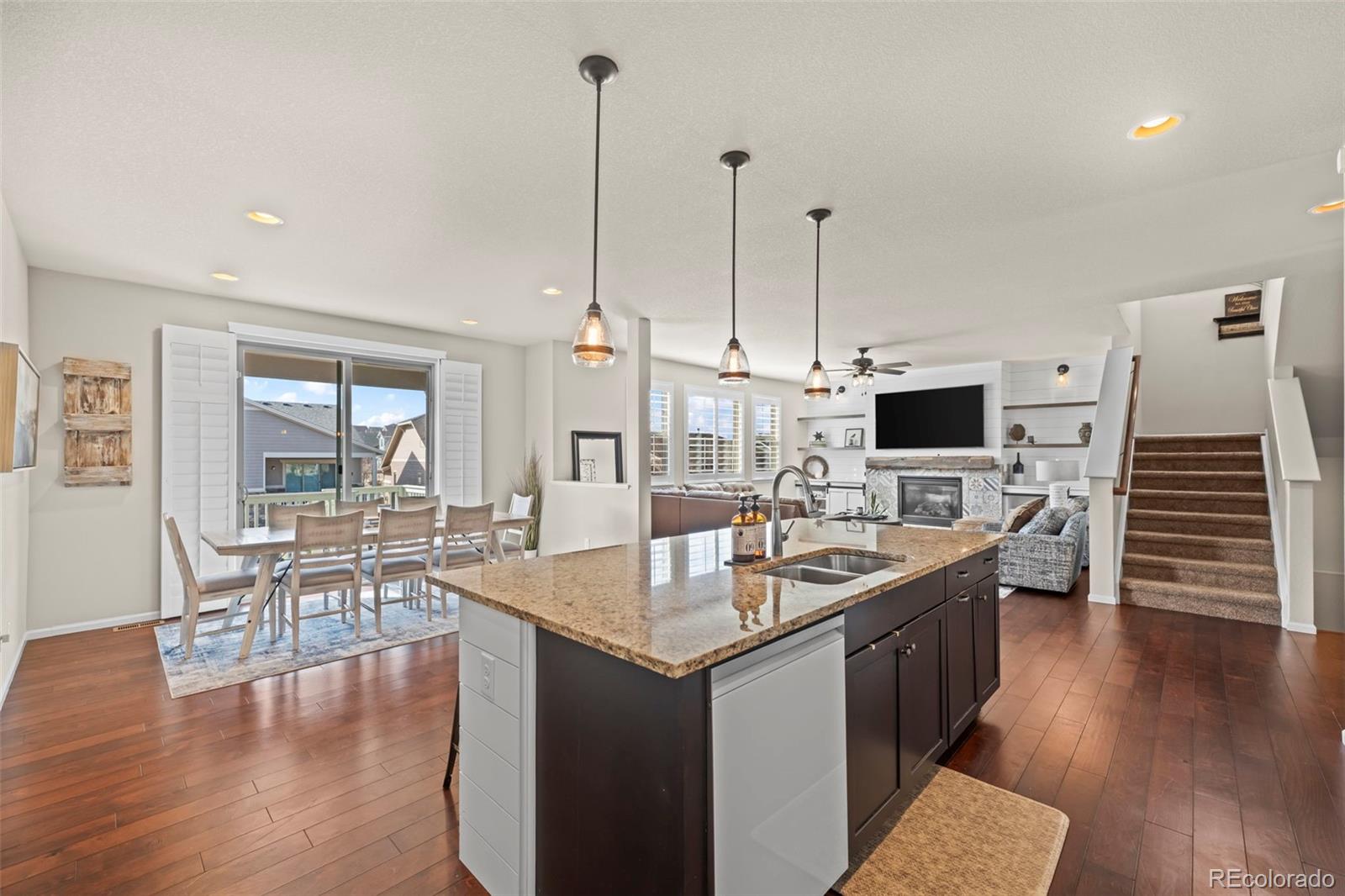 MLS Image #11 for 26962 e ottawa place,aurora, Colorado