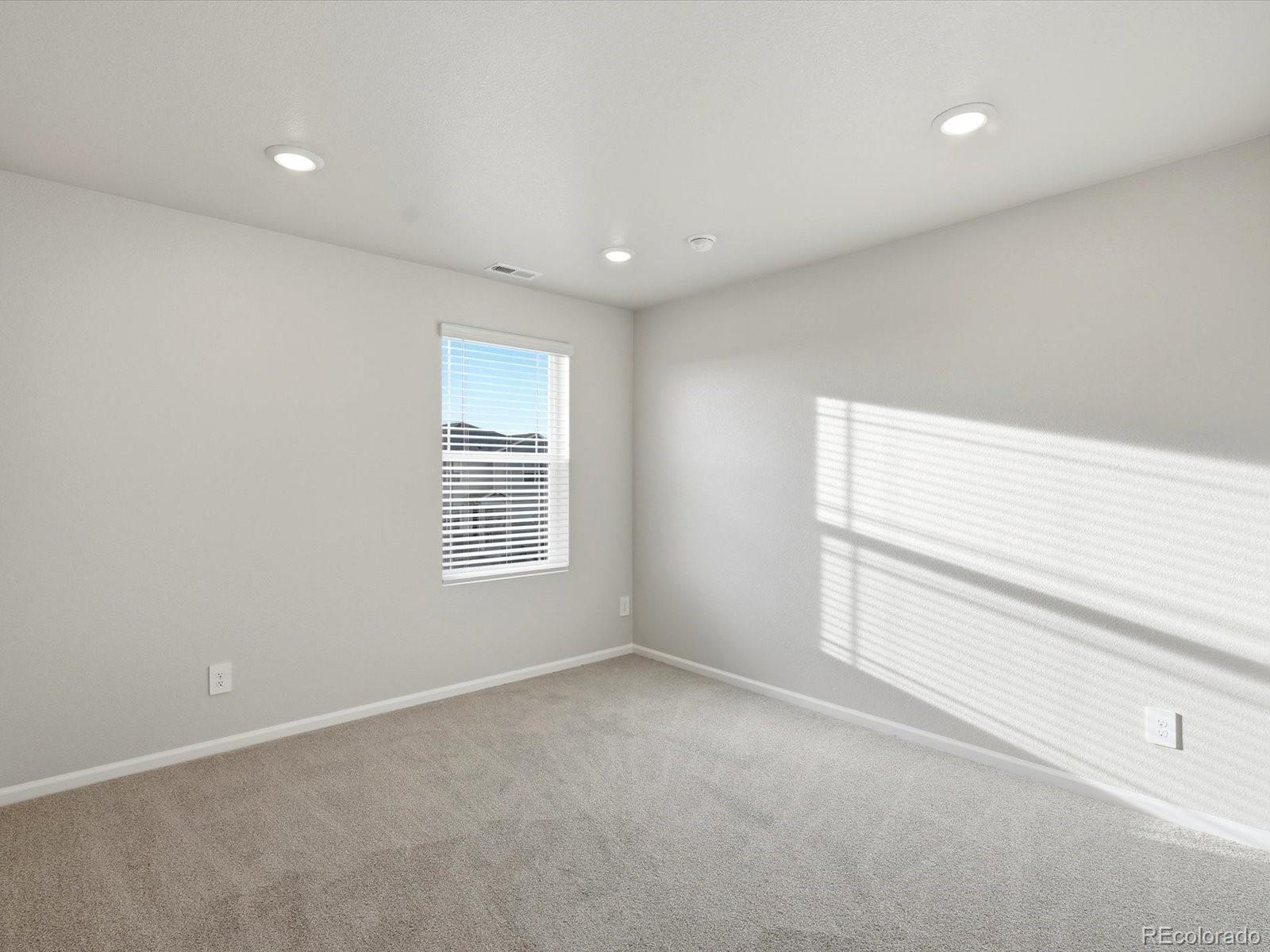 MLS Image #14 for 8920  sedalia street,commerce city, Colorado