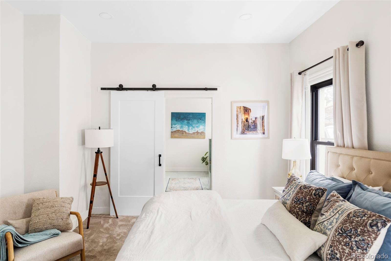 MLS Image #13 for 1727  dahlia street,denver, Colorado