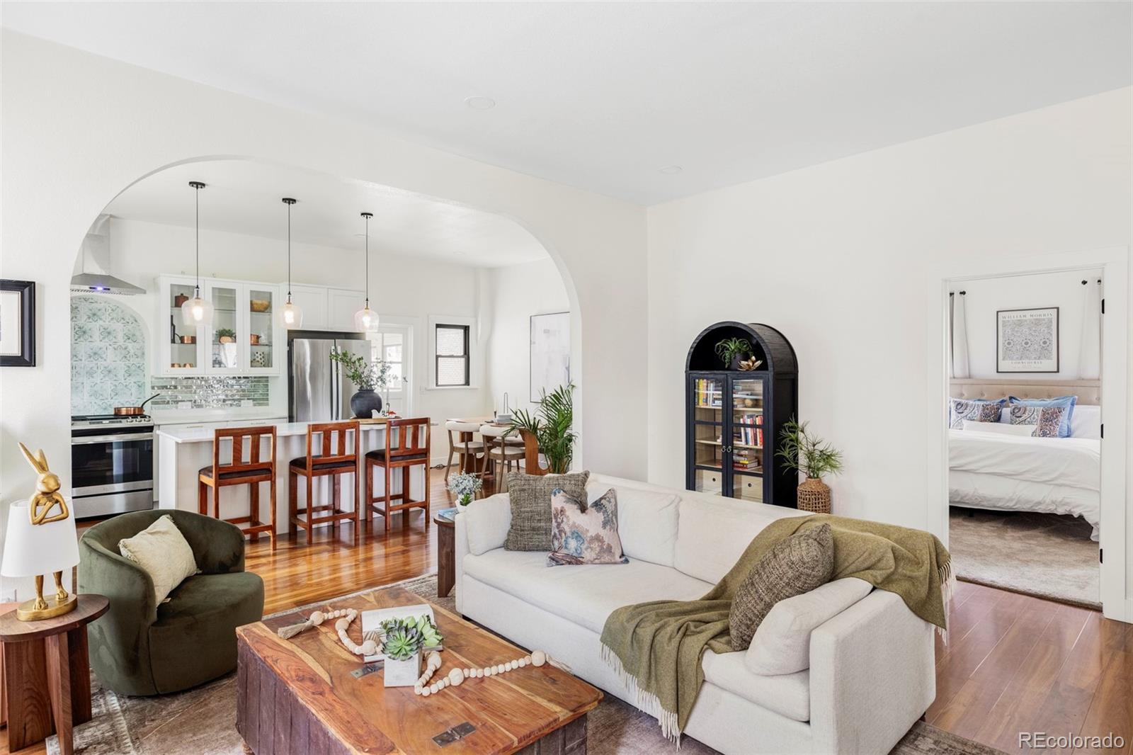 MLS Image #2 for 1727  dahlia street,denver, Colorado
