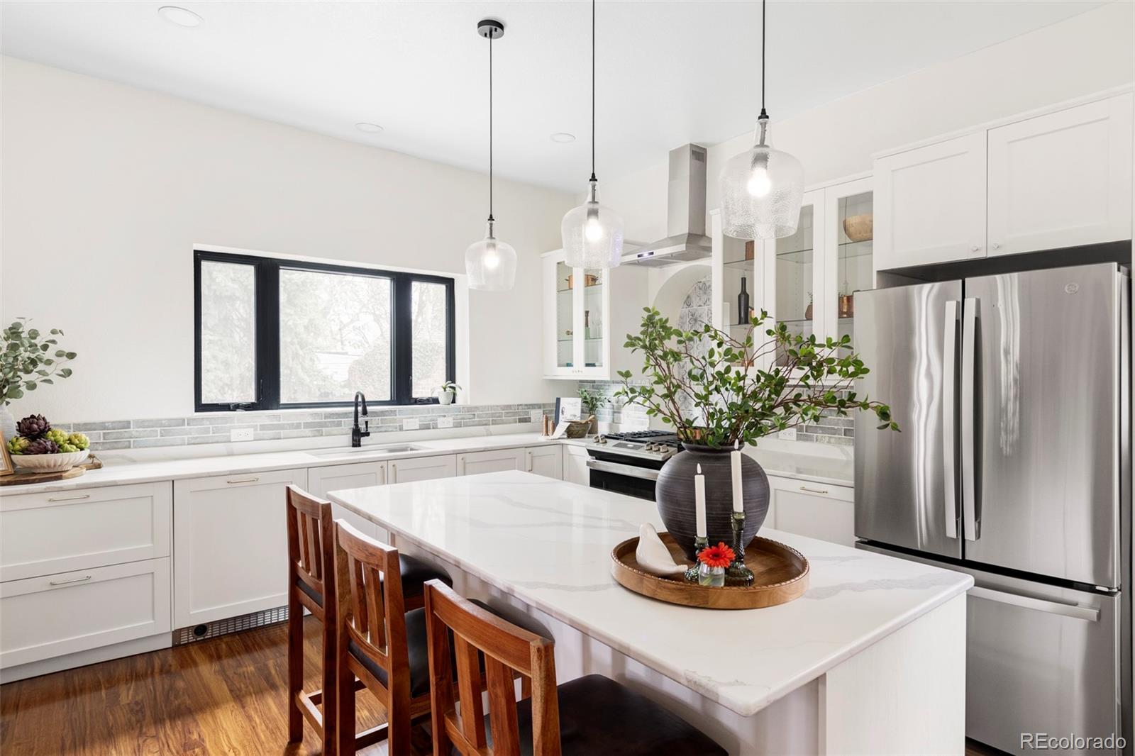 MLS Image #7 for 1727  dahlia street,denver, Colorado