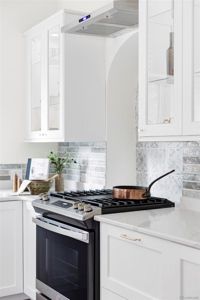 MLS Image #9 for 1727  dahlia street,denver, Colorado