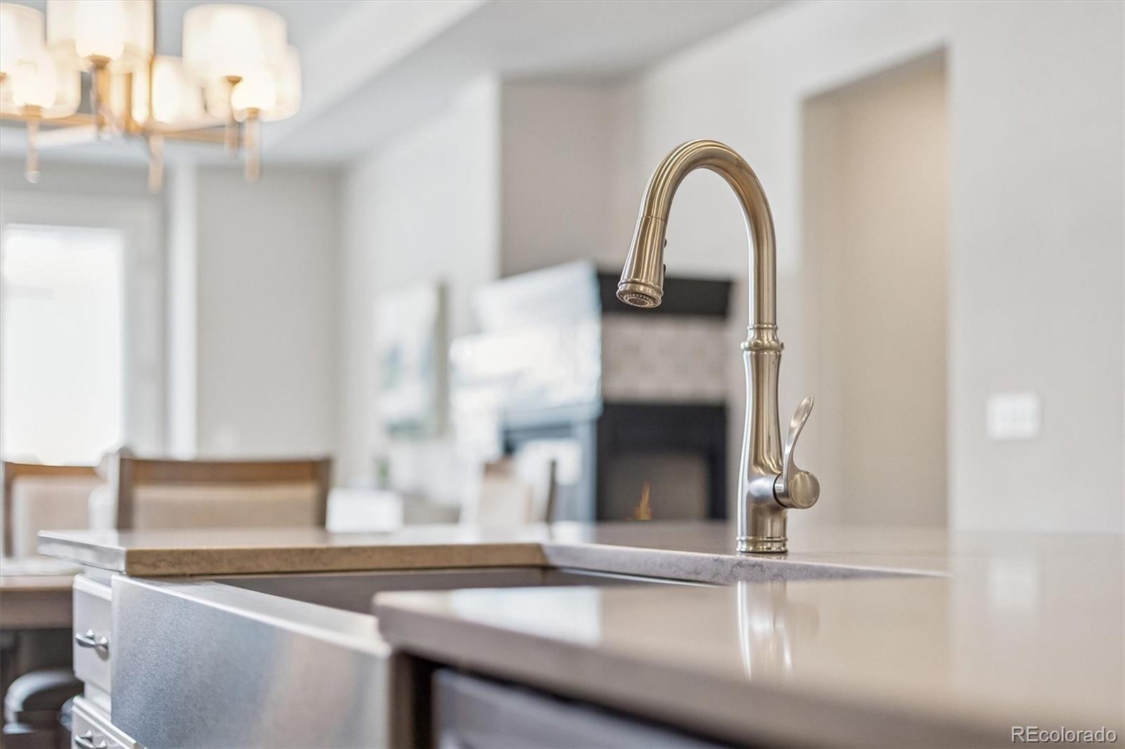 MLS Image #11 for 2136 s saulsbury court,lakewood, Colorado