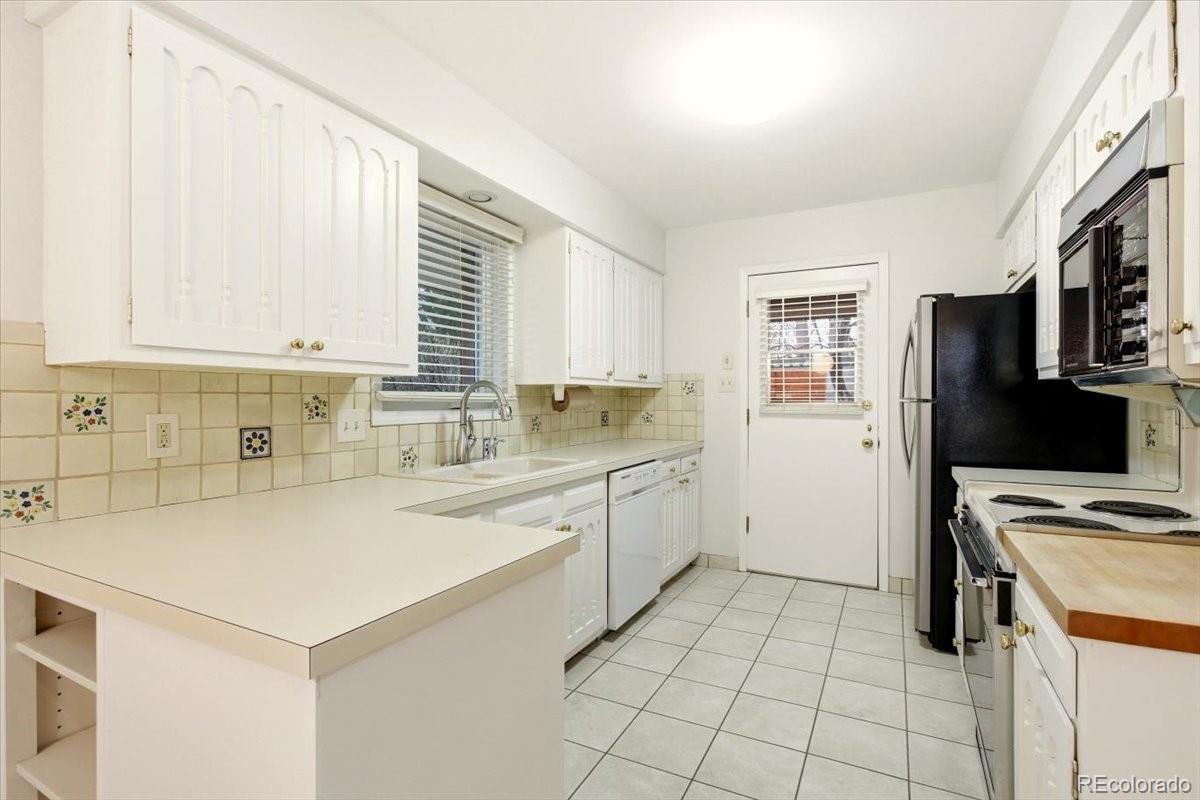 MLS Image #10 for 3487 s race street,englewood, Colorado