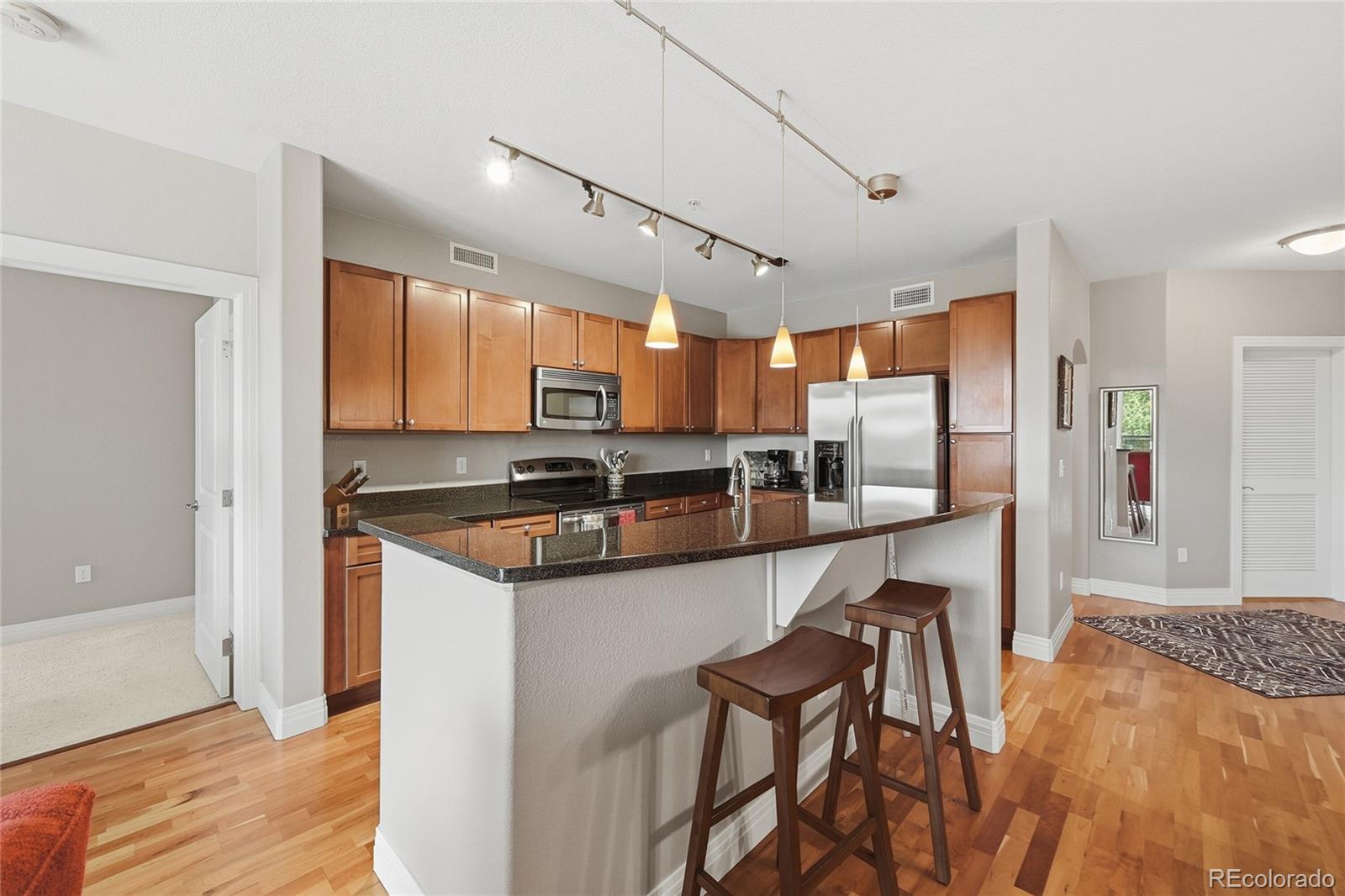 MLS Image #5 for 9019 e panorama circle d214,englewood, Colorado