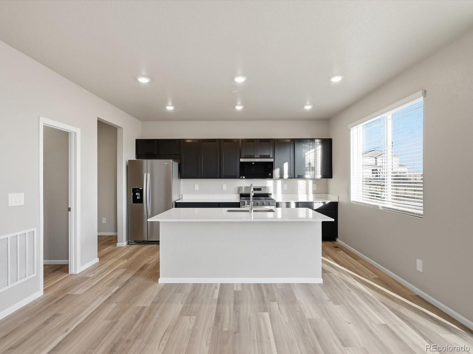 MLS Image #12 for 17550 e 88th place,commerce city, Colorado