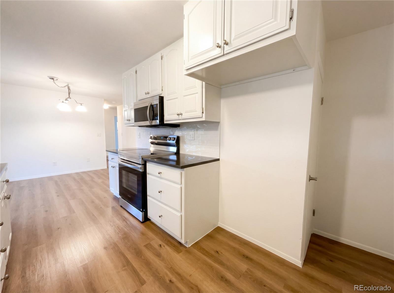 MLS Image #29 for 1027 n 1st street,johnstown, Colorado