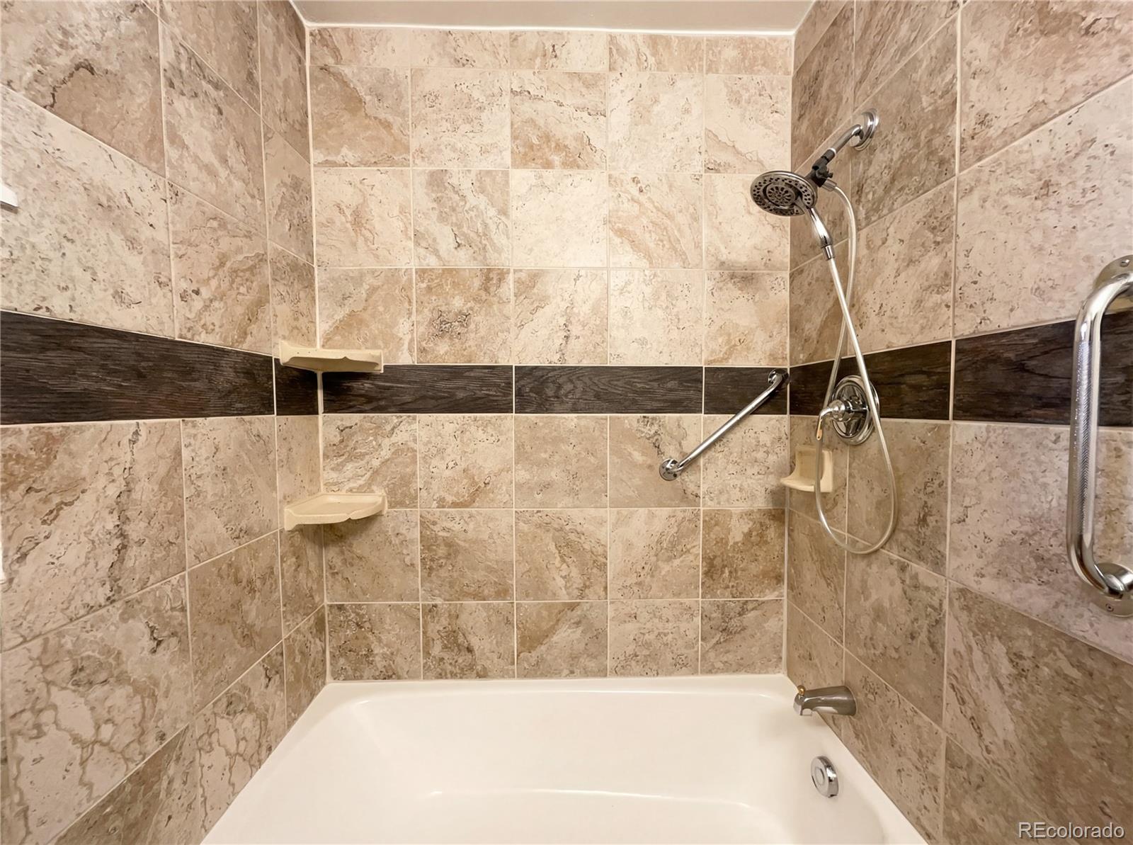 MLS Image #36 for 1027 n 1st street,johnstown, Colorado