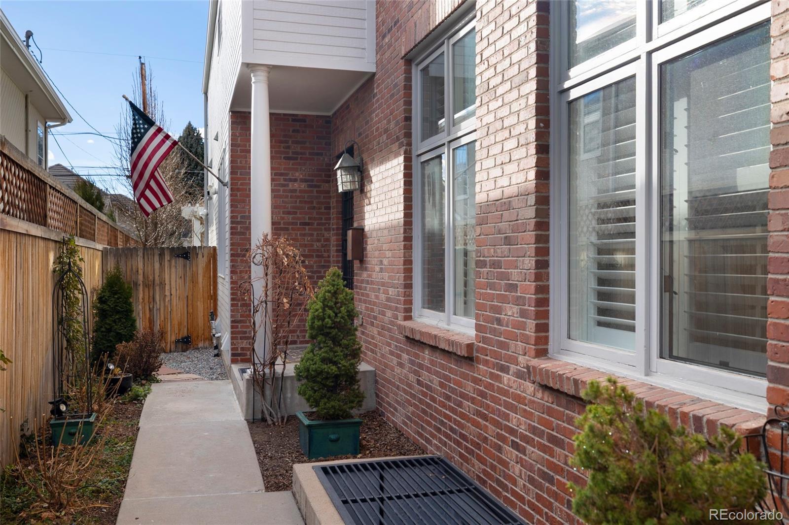 MLS Image #5 for 343  garfield street,denver, Colorado