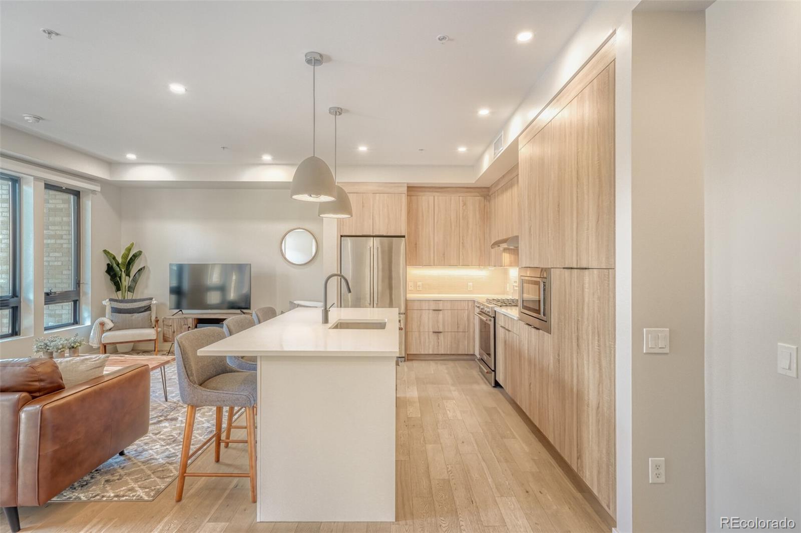 MLS Image #10 for 1908 w 33rd avenue 303,denver, Colorado