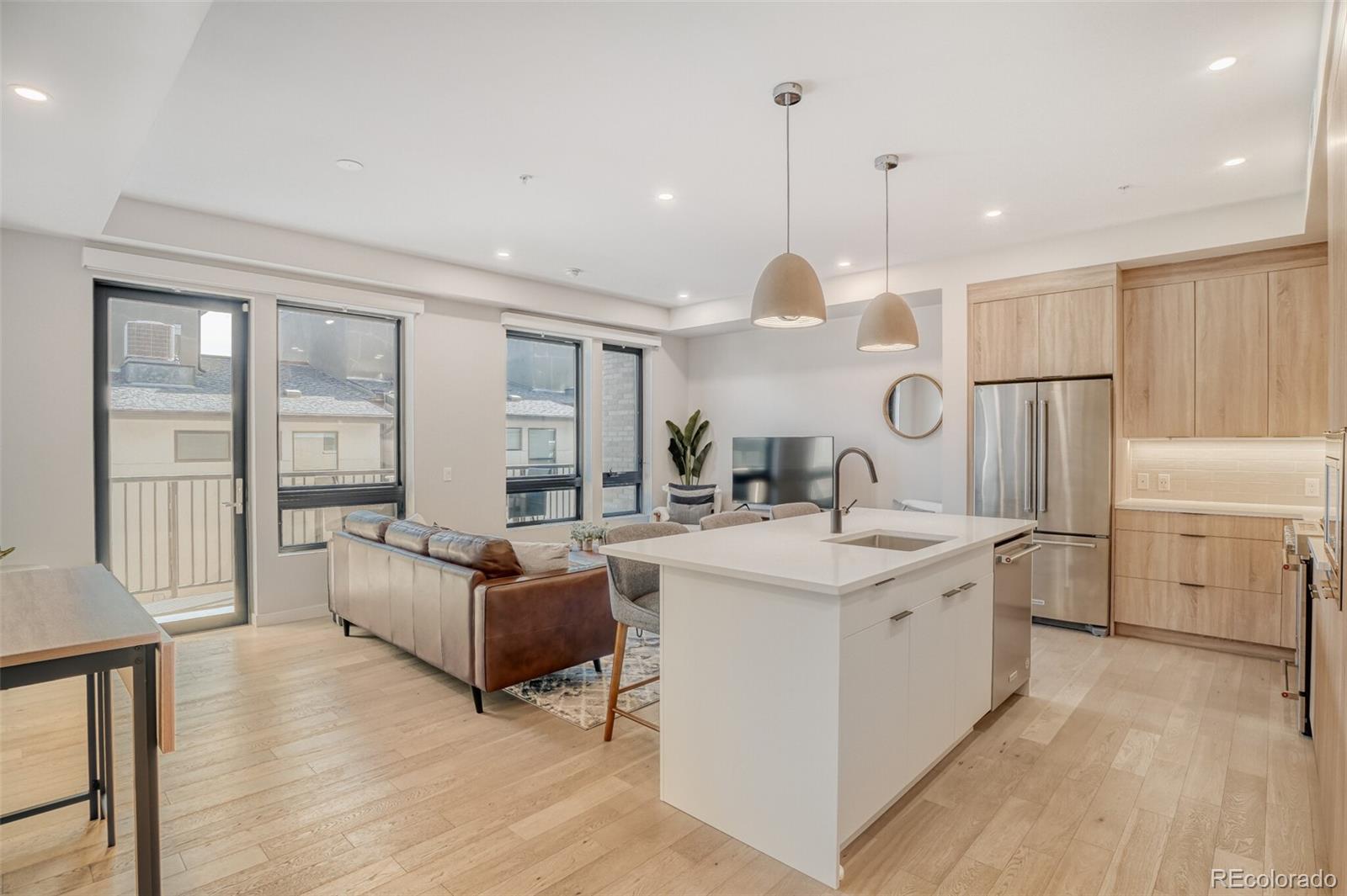 MLS Image #15 for 1908 w 33rd avenue 303,denver, Colorado
