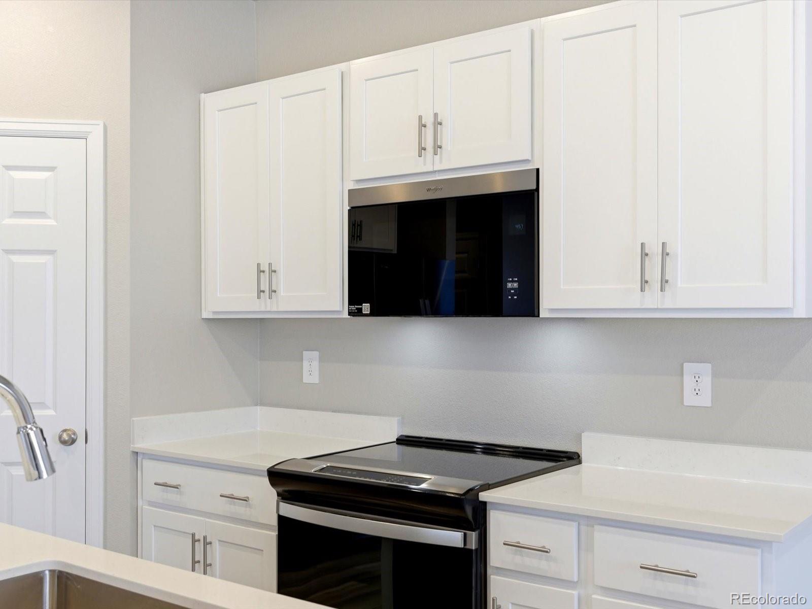 MLS Image #7 for 16338  gaylord street,thornton, Colorado