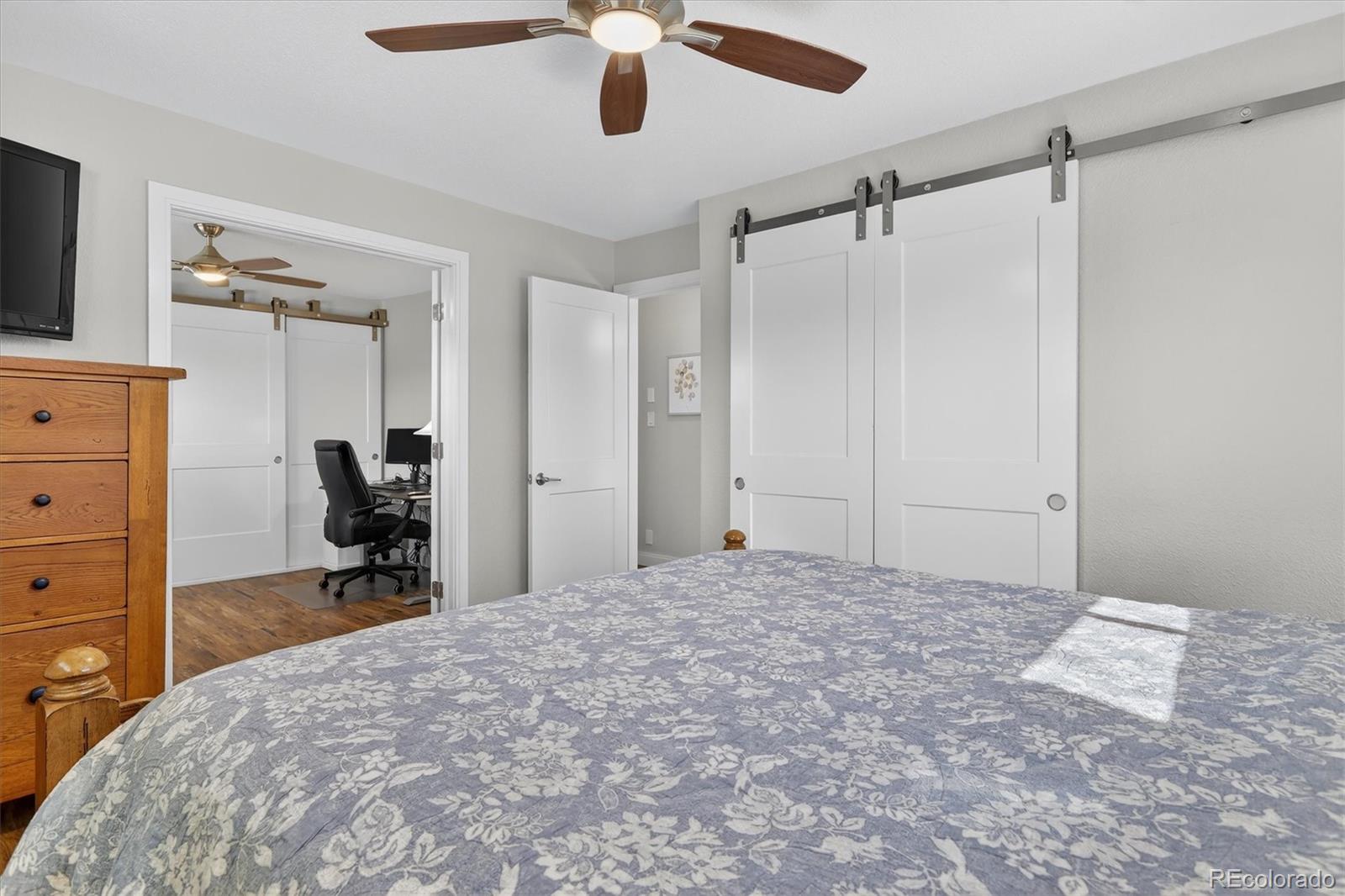 MLS Image #14 for 1732 s elm street,denver, Colorado