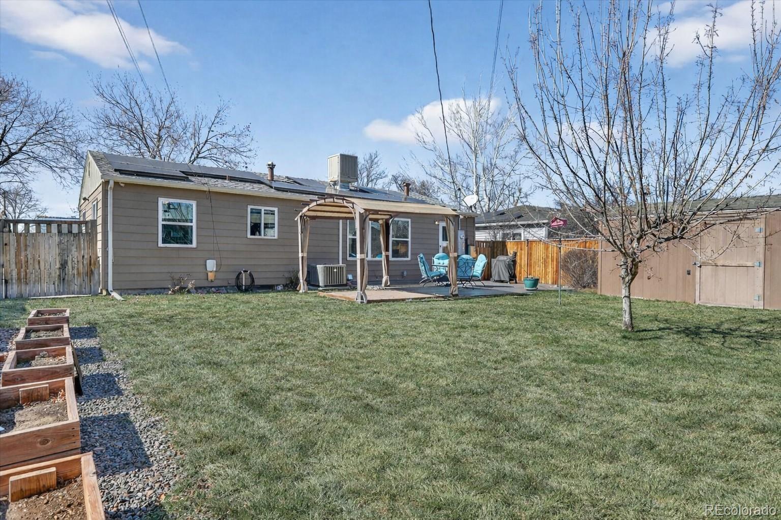 MLS Image #23 for 1732 s elm street,denver, Colorado