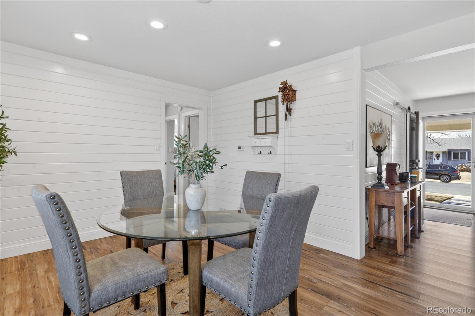 MLS Image #4 for 1732 s elm street,denver, Colorado