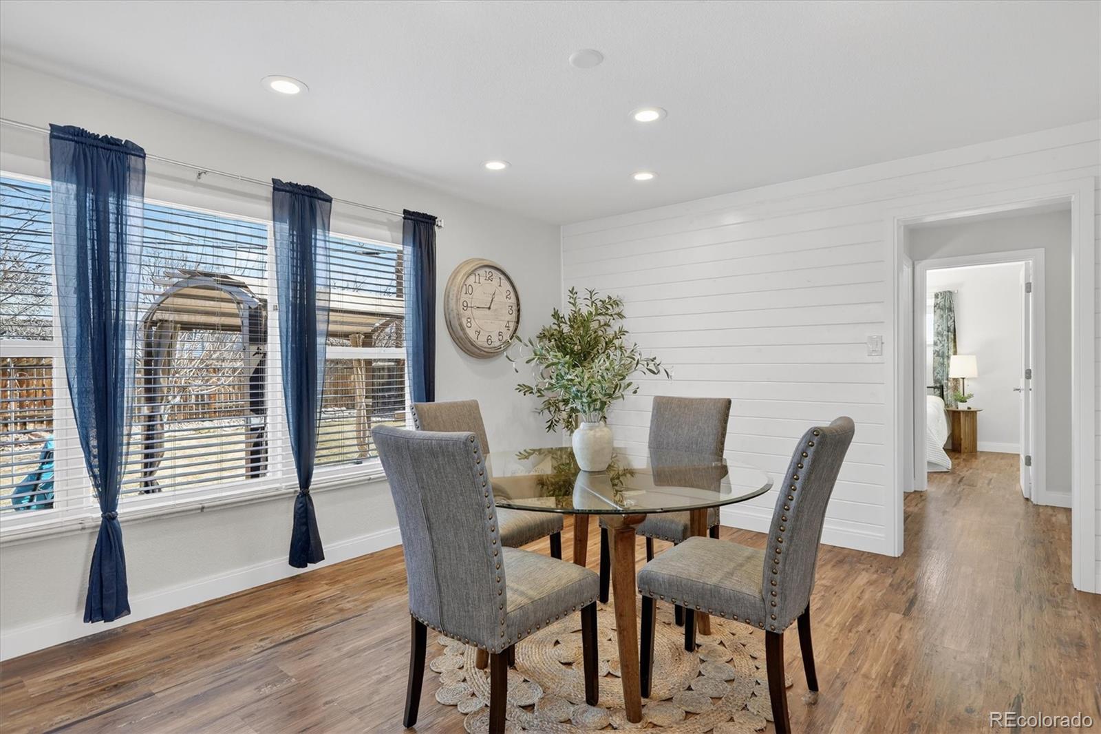 MLS Image #5 for 1732 s elm street,denver, Colorado