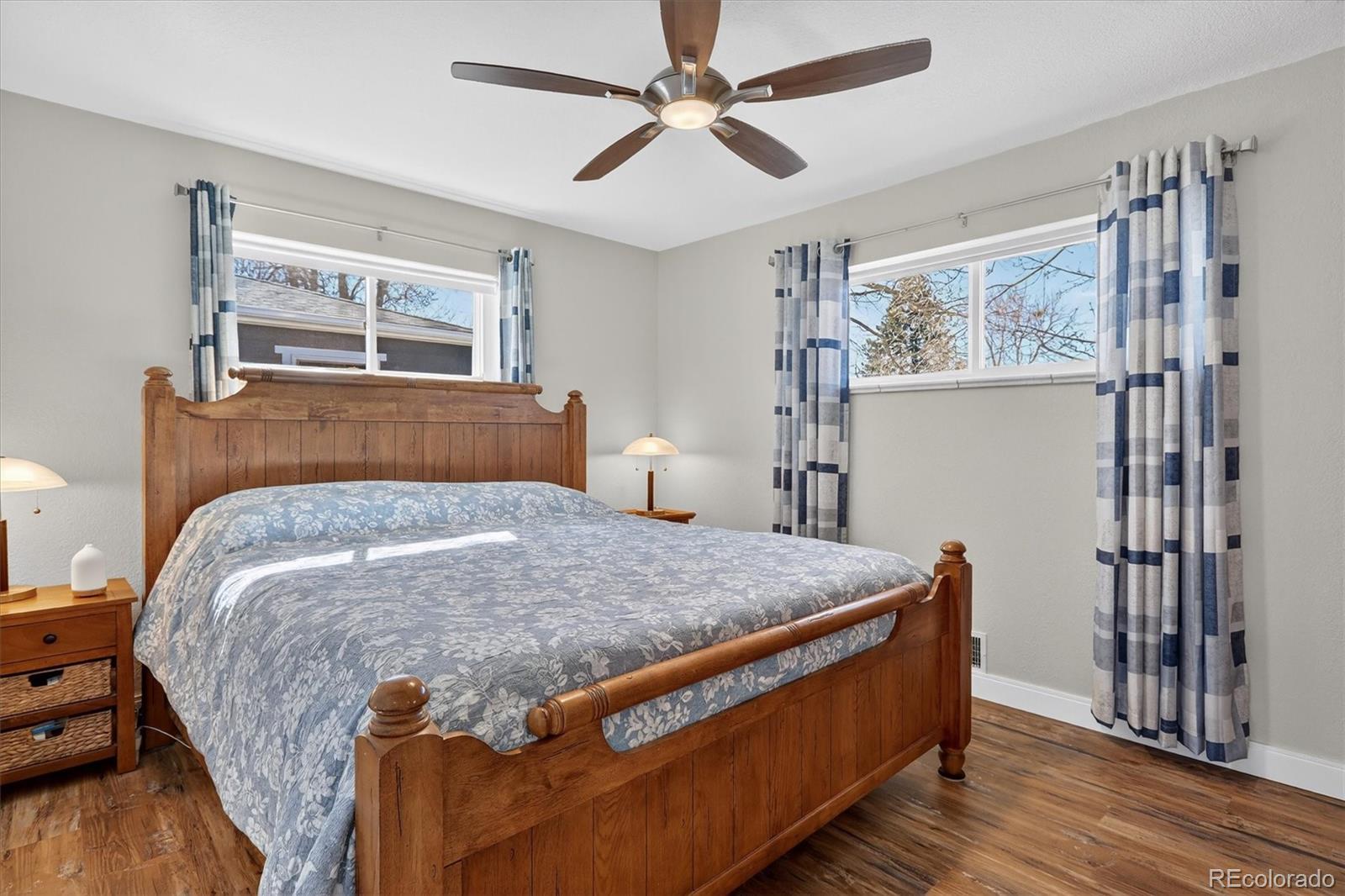 MLS Image #9 for 1732 s elm street,denver, Colorado