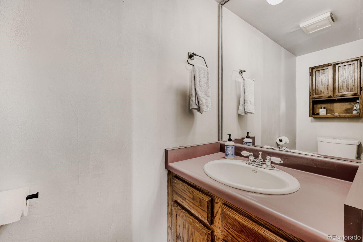 MLS Image #20 for 1238 n washington street,denver, Colorado