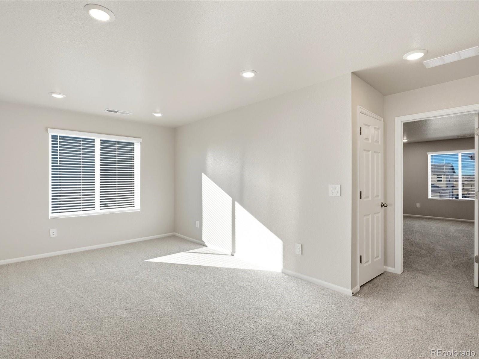 MLS Image #10 for 16348  gaylord street,thornton, Colorado