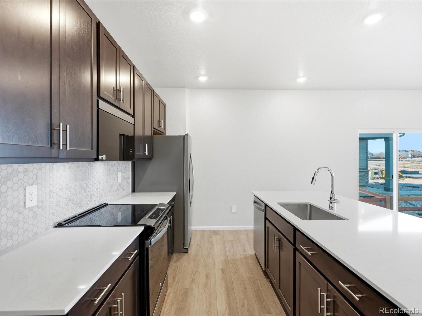 MLS Image #8 for 16348  gaylord street,thornton, Colorado