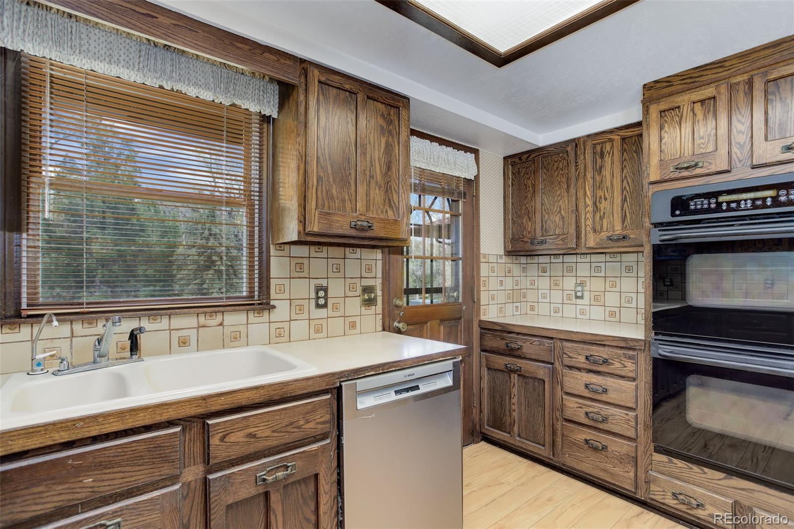 MLS Image #7 for 6155  meadowbrook drive,morrison, Colorado