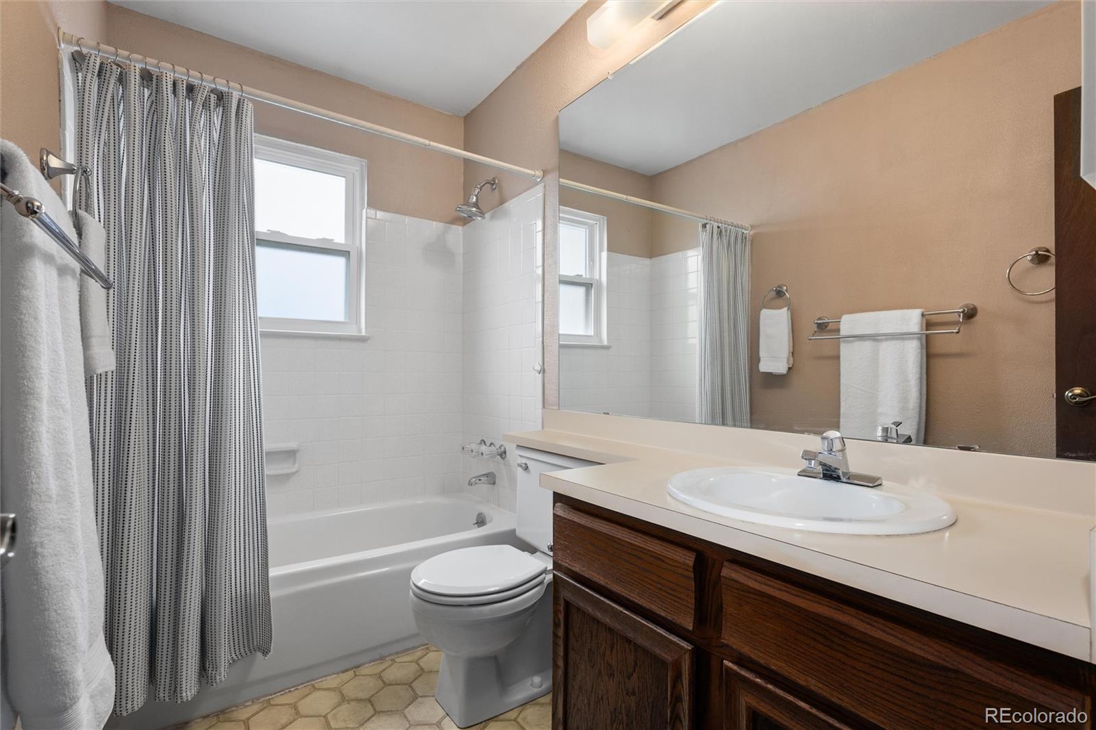 MLS Image #30 for 2021 s richfield street,aurora, Colorado