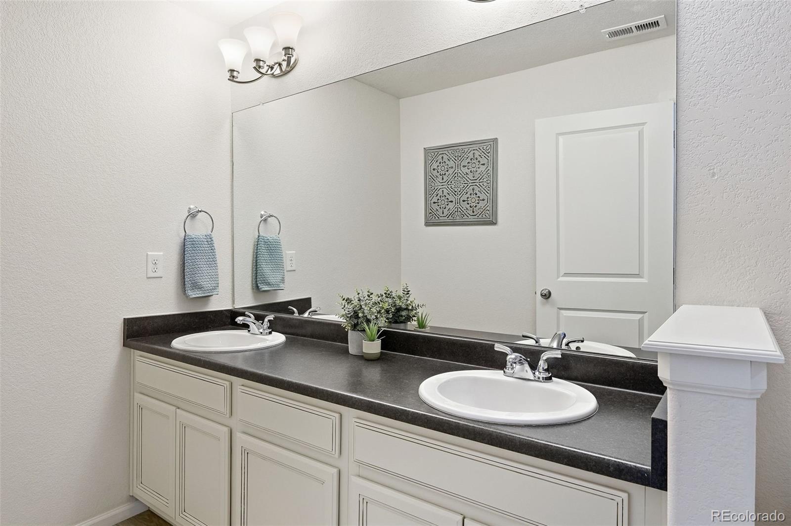 MLS Image #37 for 129  pipit lake way,erie, Colorado