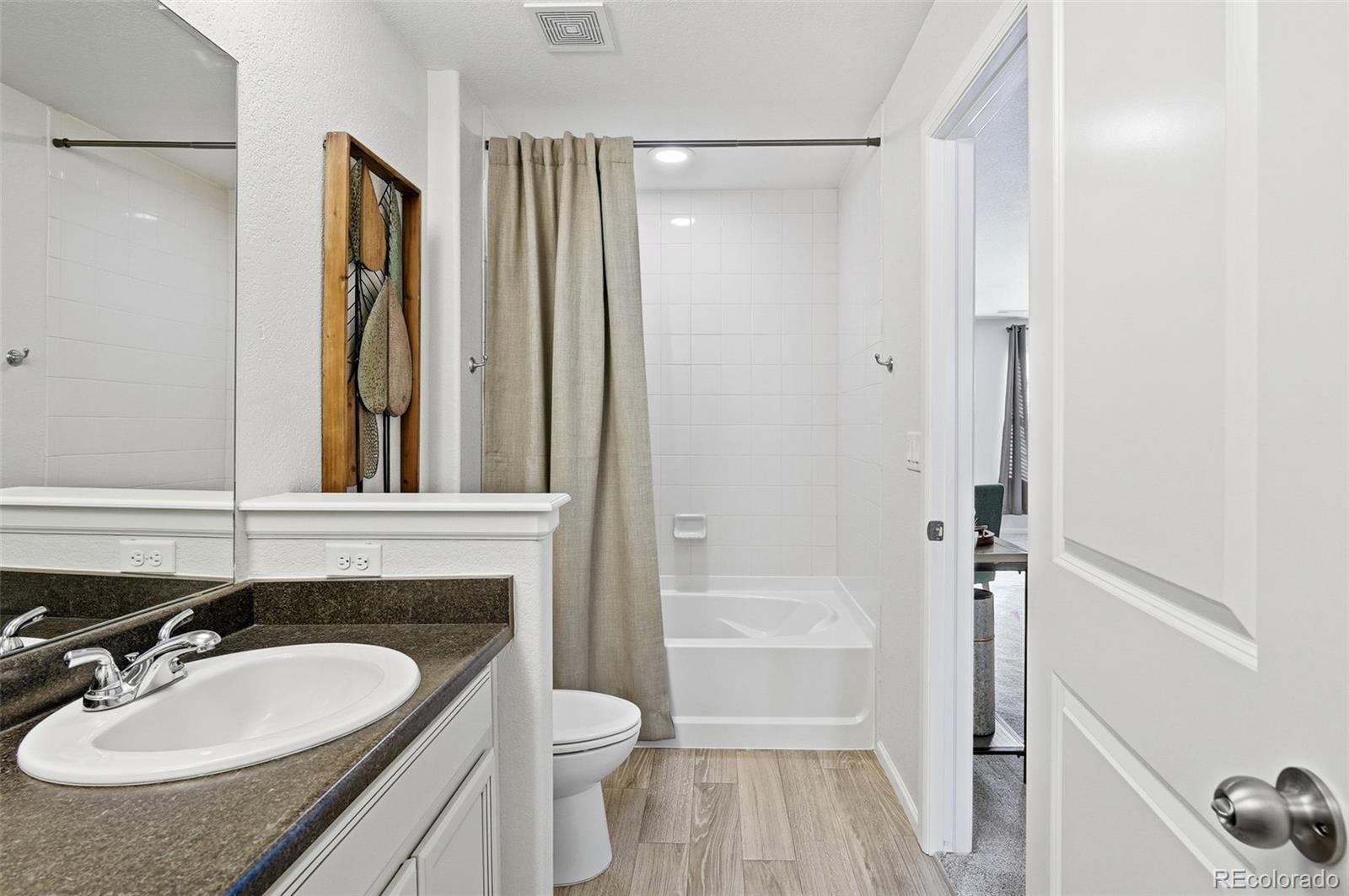 MLS Image #38 for 129  pipit lake way,erie, Colorado