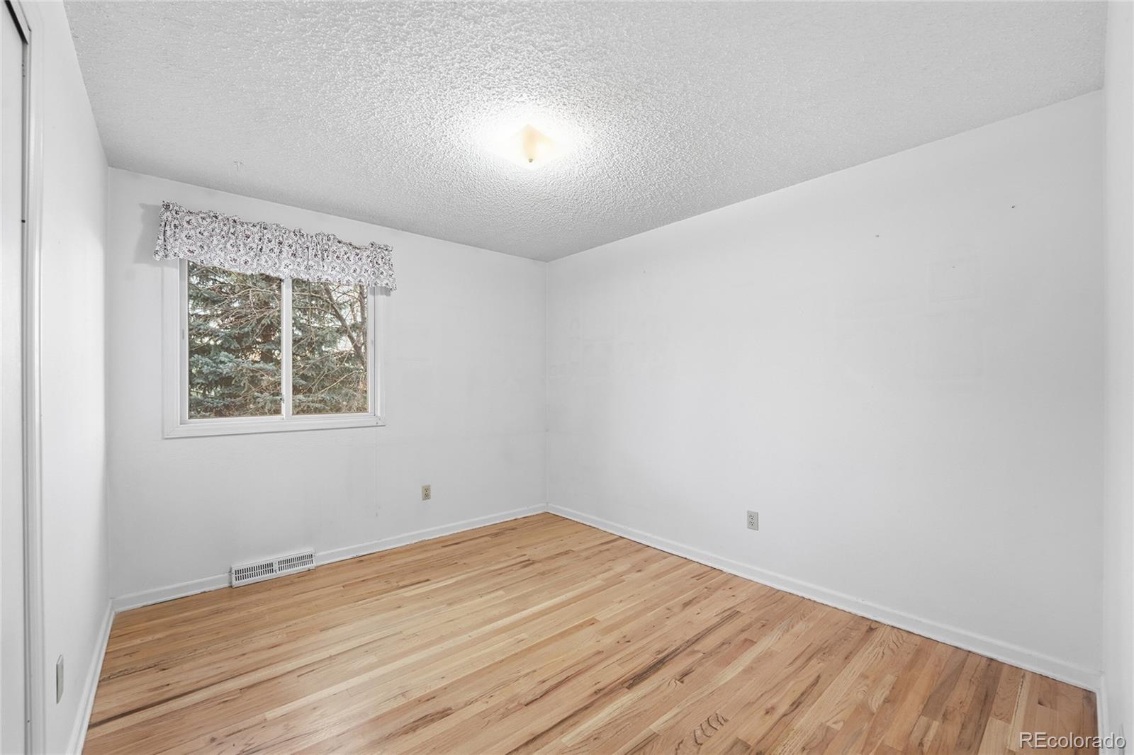 MLS Image #25 for 10209 w idaho avenue,lakewood, Colorado