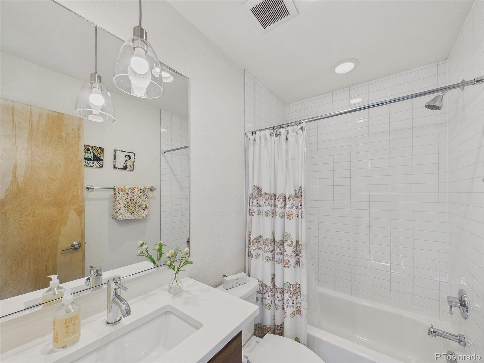 MLS Image #23 for 2326  decatur street,denver, Colorado