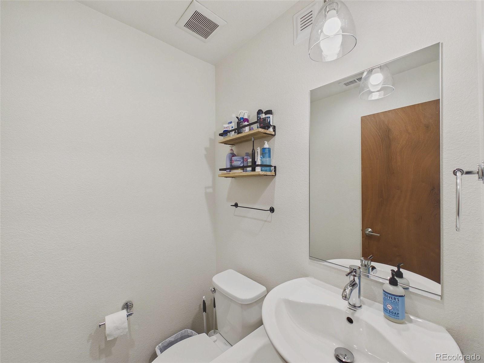 MLS Image #5 for 2326  decatur street,denver, Colorado