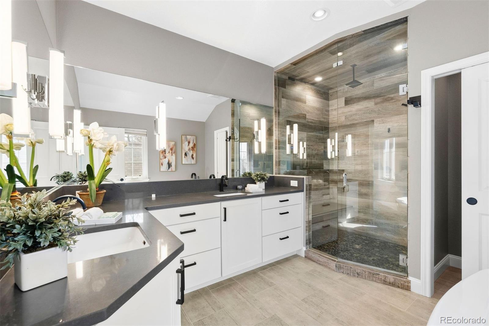 MLS Image #13 for 2177 s grant street,denver, Colorado