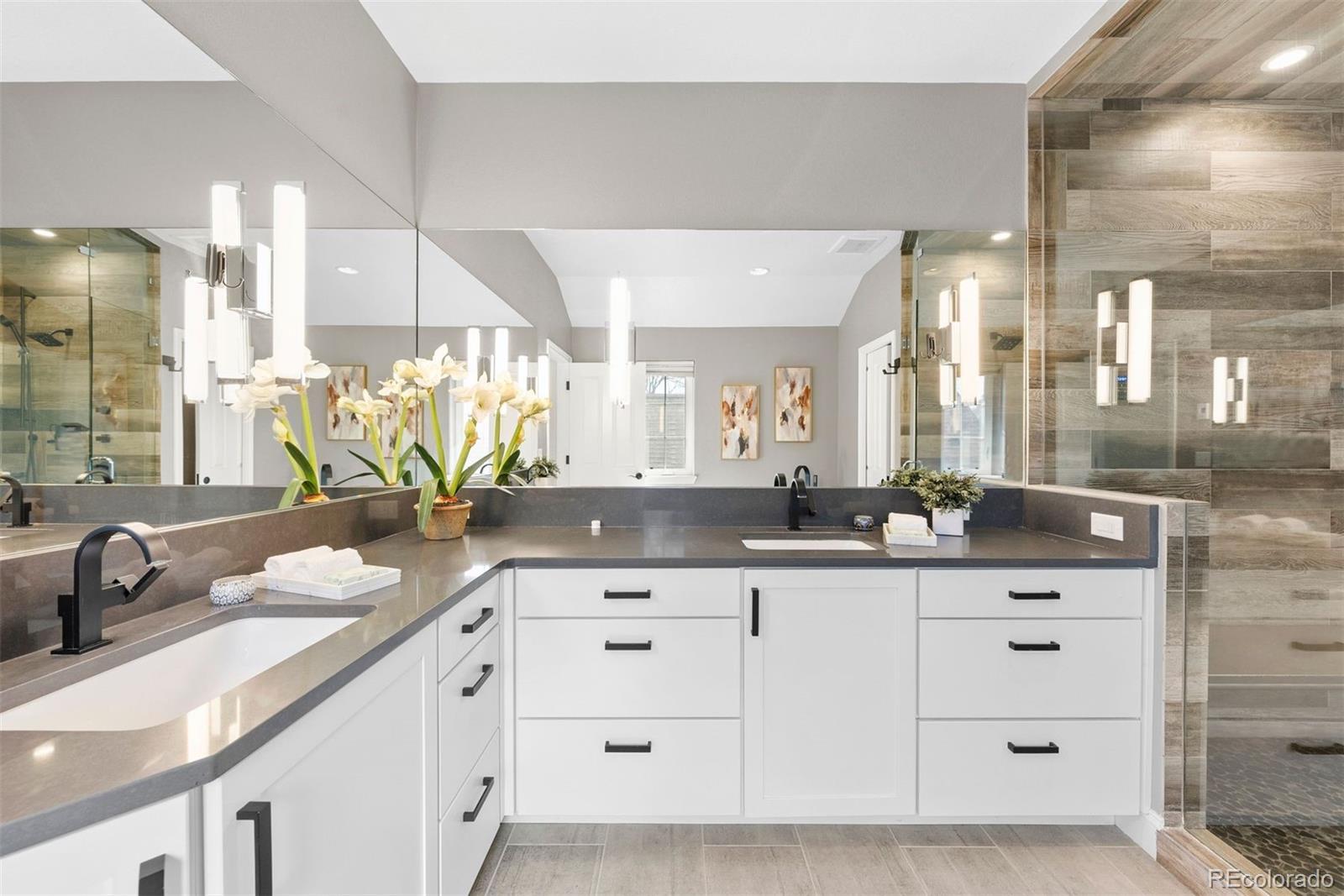 MLS Image #14 for 2177 s grant street,denver, Colorado